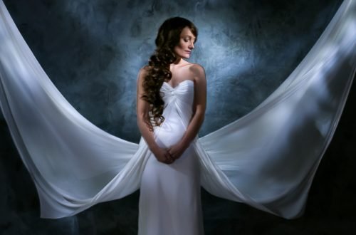 studio woman portrait