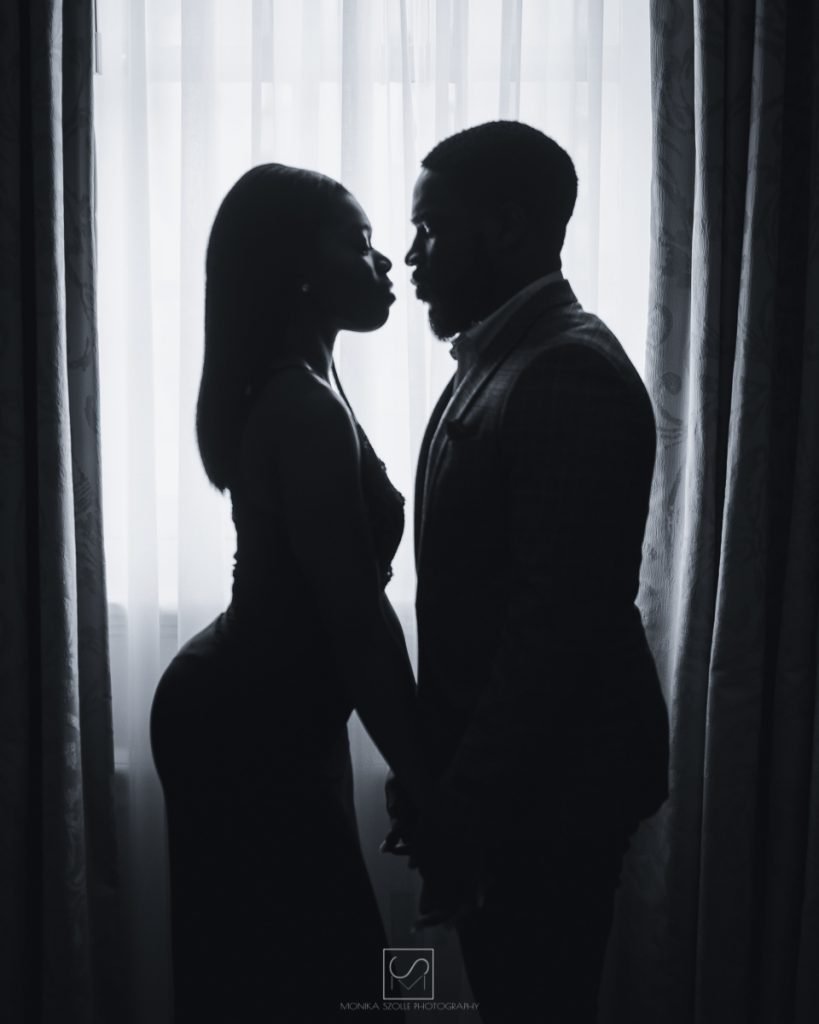 engagement session in 47 Park Street Marriott Grand Residenc, London