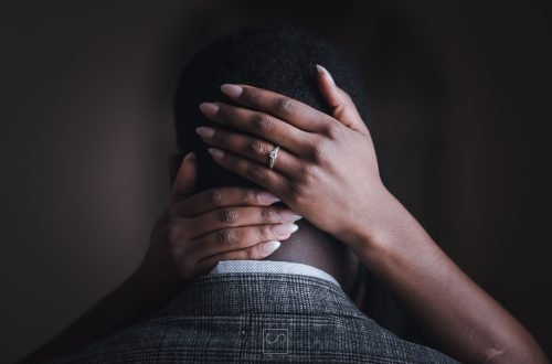 engagement session in 47 Park Street Marriott Grand Residenc, London