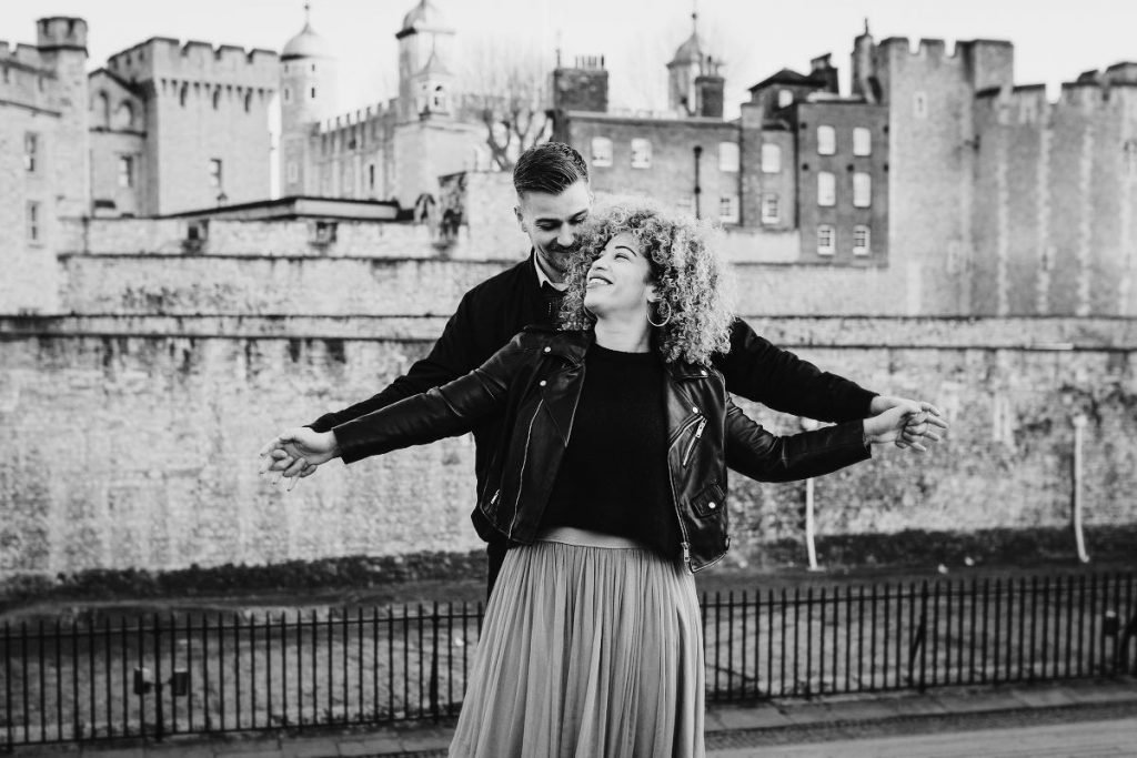 Couple shoot Tower of London