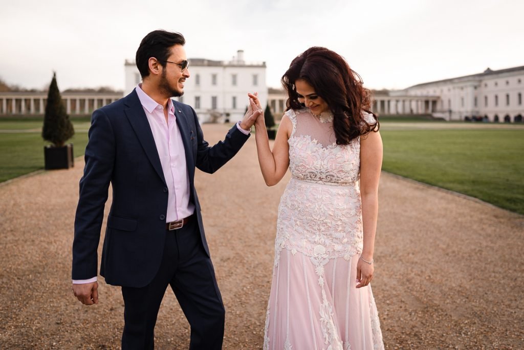 Greenwich engagement photo shoot