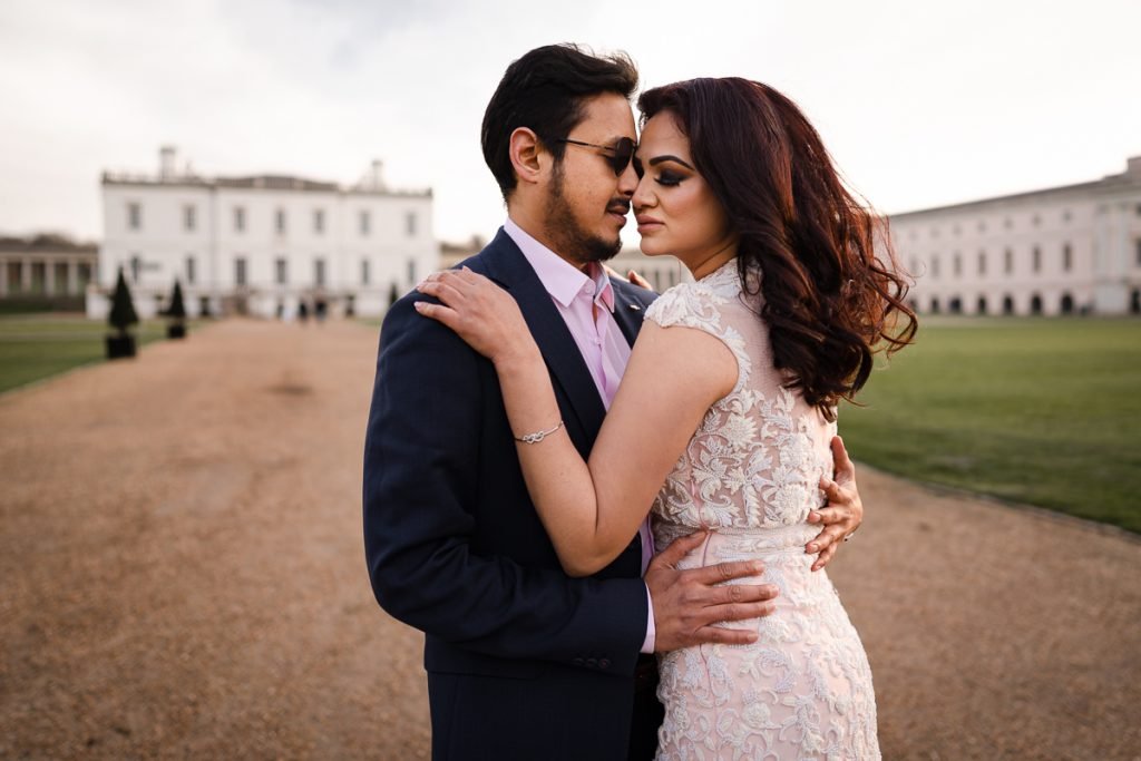 Greenwich engagement photo shoot