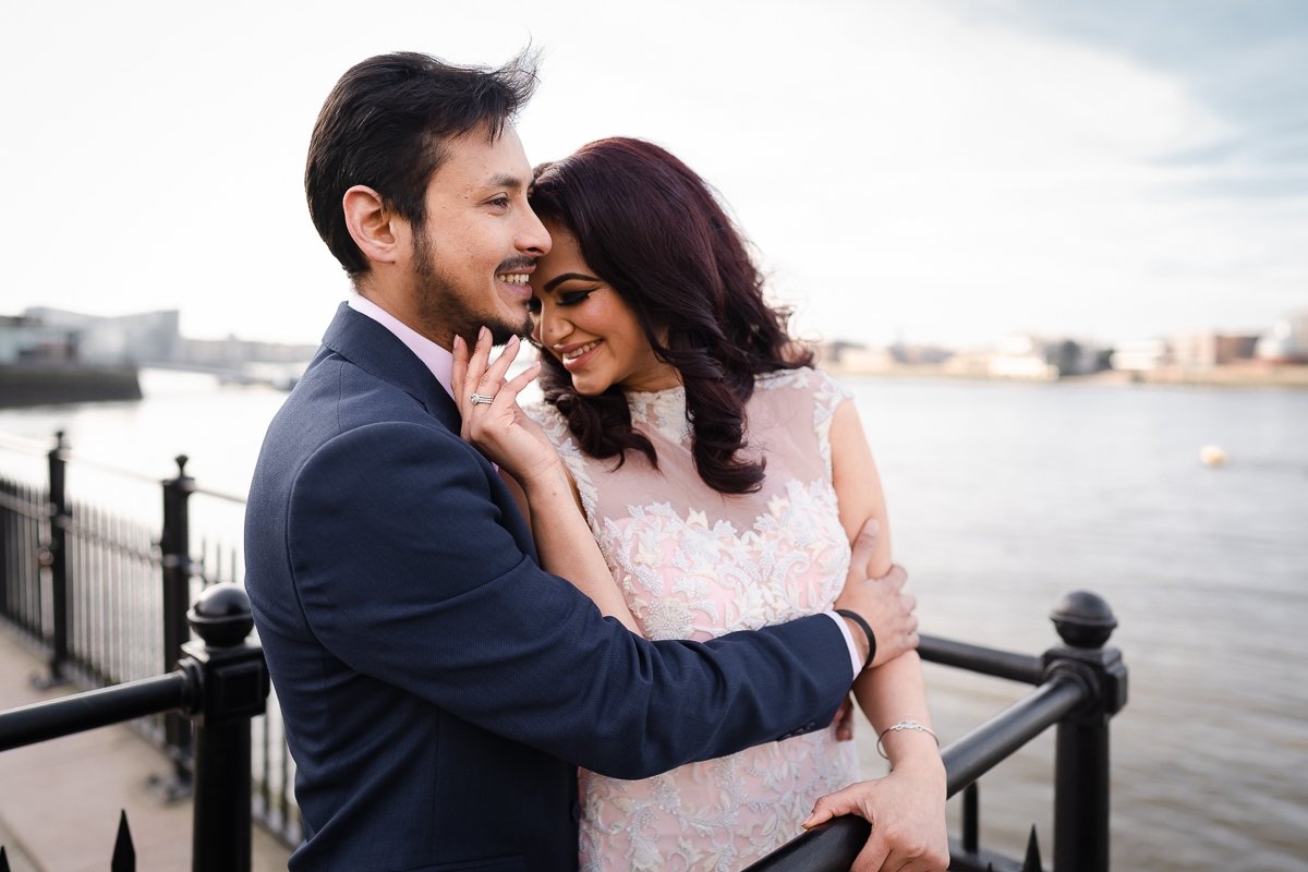 Greenwich pre-wedding photo shoot