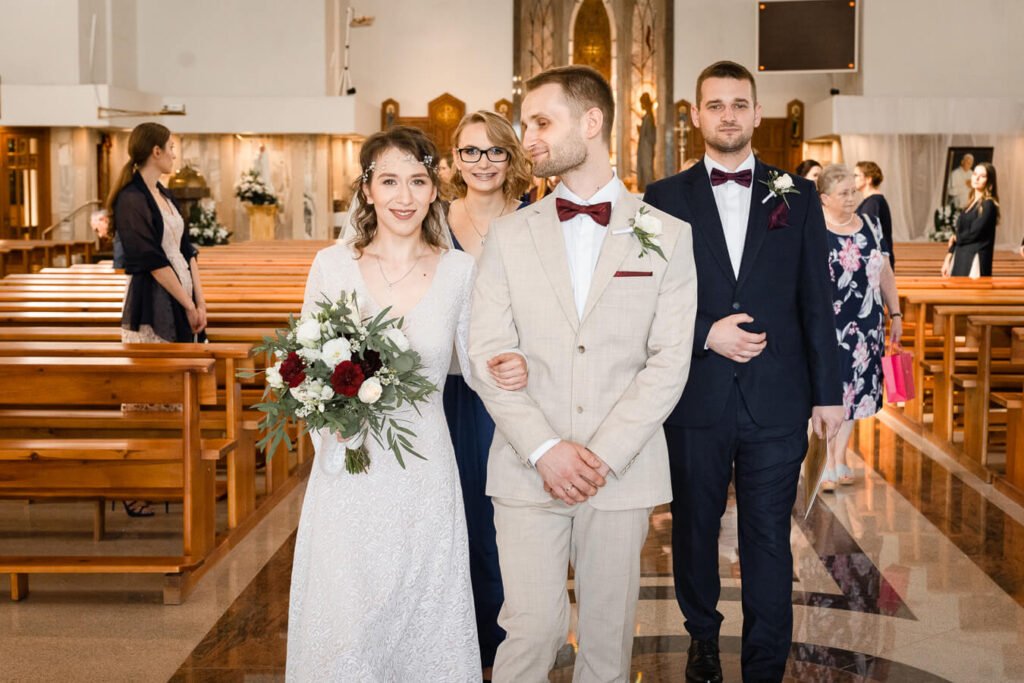 Ślub w kościele pod Wezwaniem Świętej Rodziny Lublin