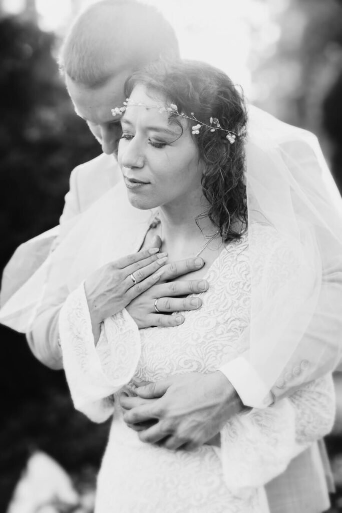 Sesja ślubna plenerowa nad jeziorem Białym