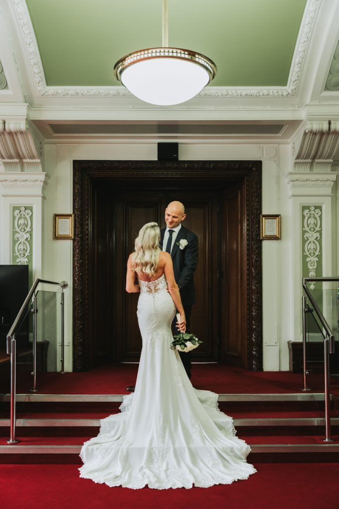 Intimate Elegance: A Micro-Wedding in Islington
