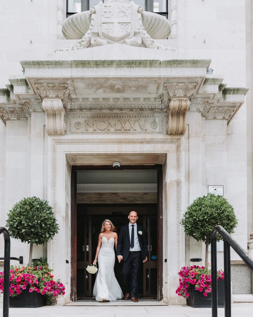 Intimate Elegance: A Micro-Wedding in Islington